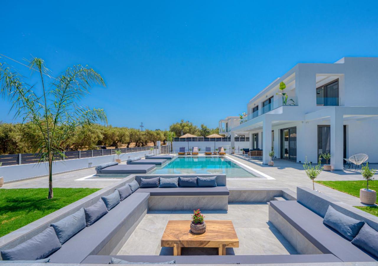 Christian Luxury *