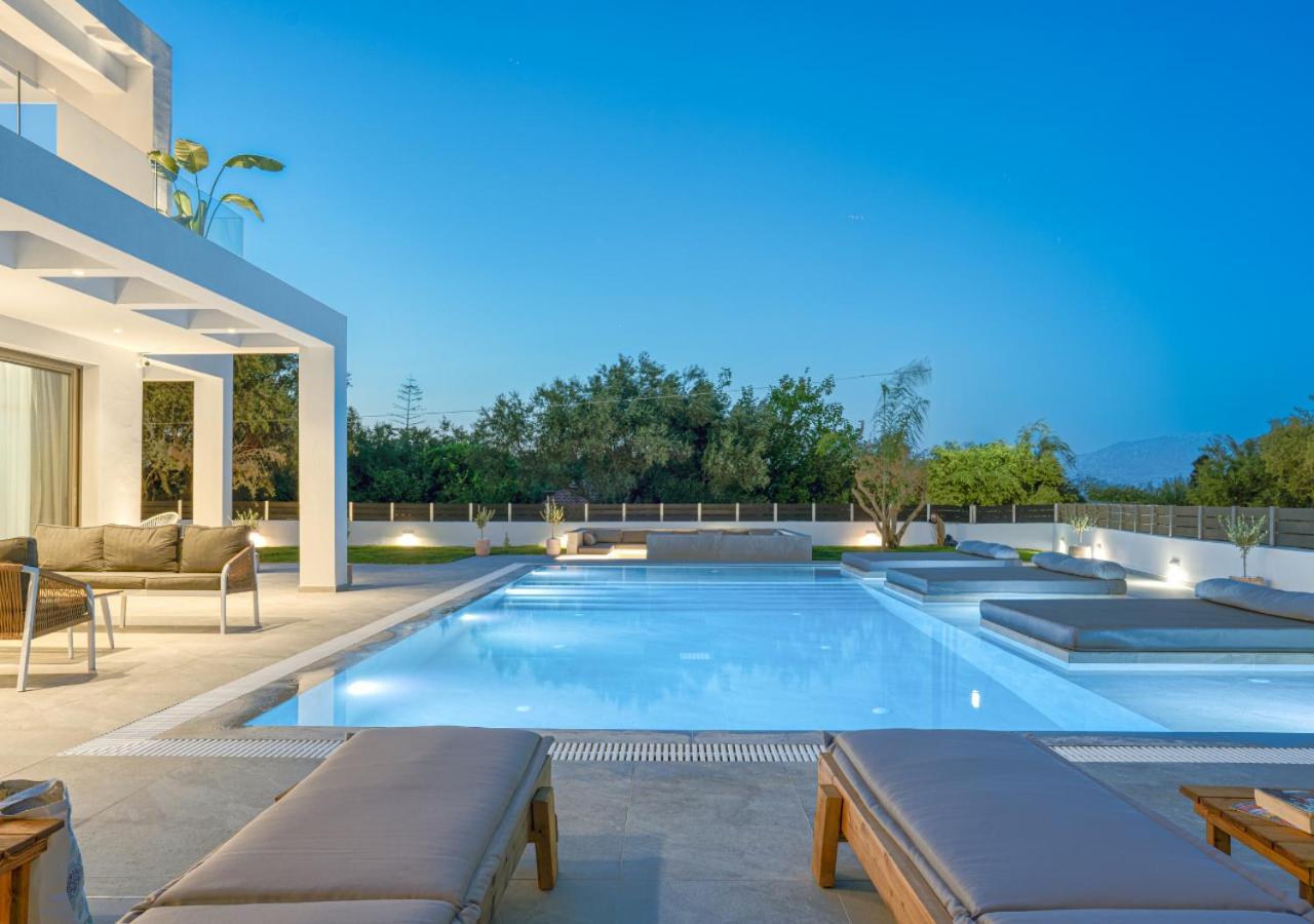 Christian Luxury *